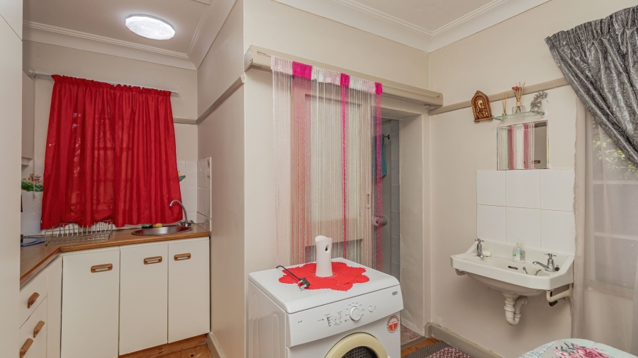 4 Bedroom Property for Sale in Bodorp Western Cape